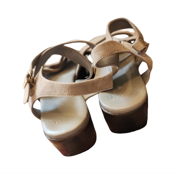Elegant Tan / Taupe Suede Platform Sandals Made In ITALY by FRAU - Picture 4 of 7